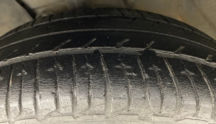 2015 Nissan Micra XV CVT, Petrol, Automatic, 21,357 km, Left Front Tyre Tread
