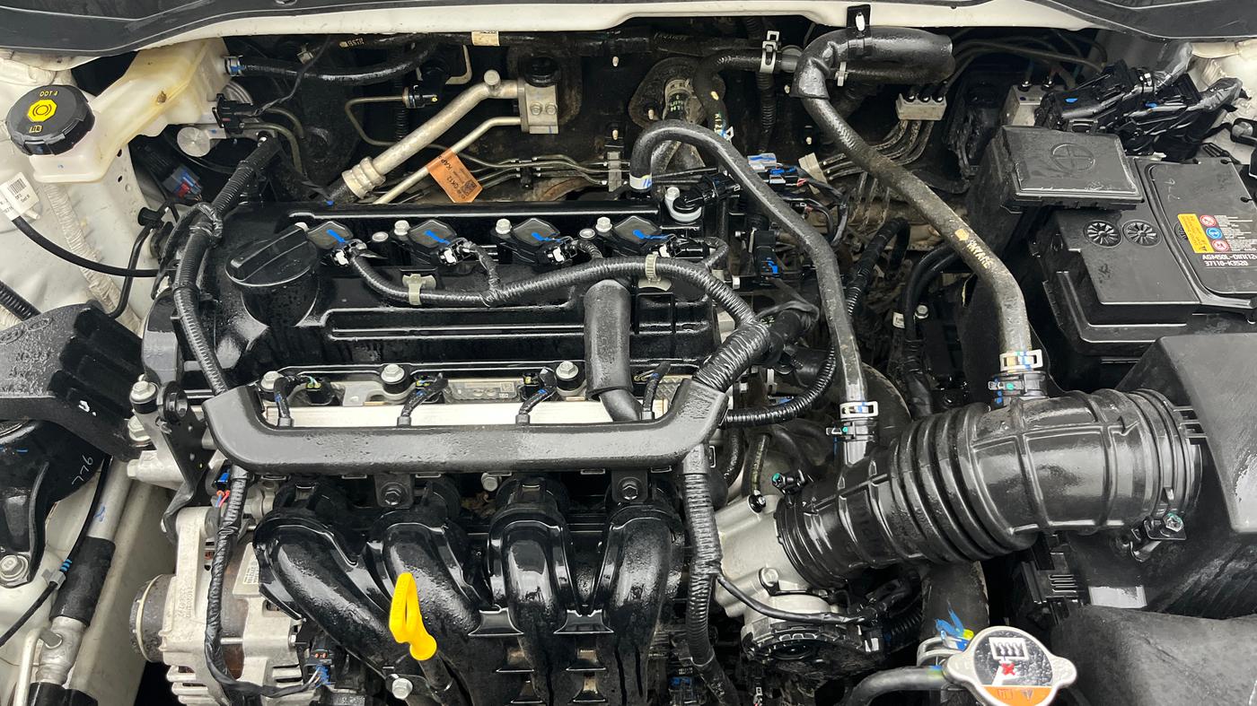 2024 Hyundai VENUE S (O) 1.2 KNIGHT EDITION, Petrol, Manual, 29,813 km, Engine View