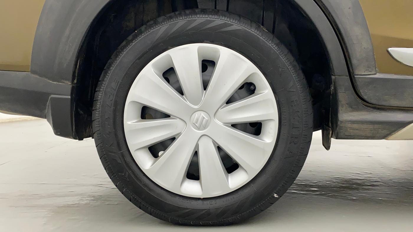 2019 Maruti XL6 ALPHA AT, Petrol, Automatic, 41,821 km, Right Rear Wheel