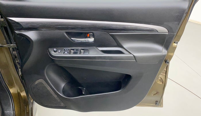 2019 Maruti XL6 ALPHA AT, Petrol, Automatic, 41,821 km, Driver Side Door Panels Control