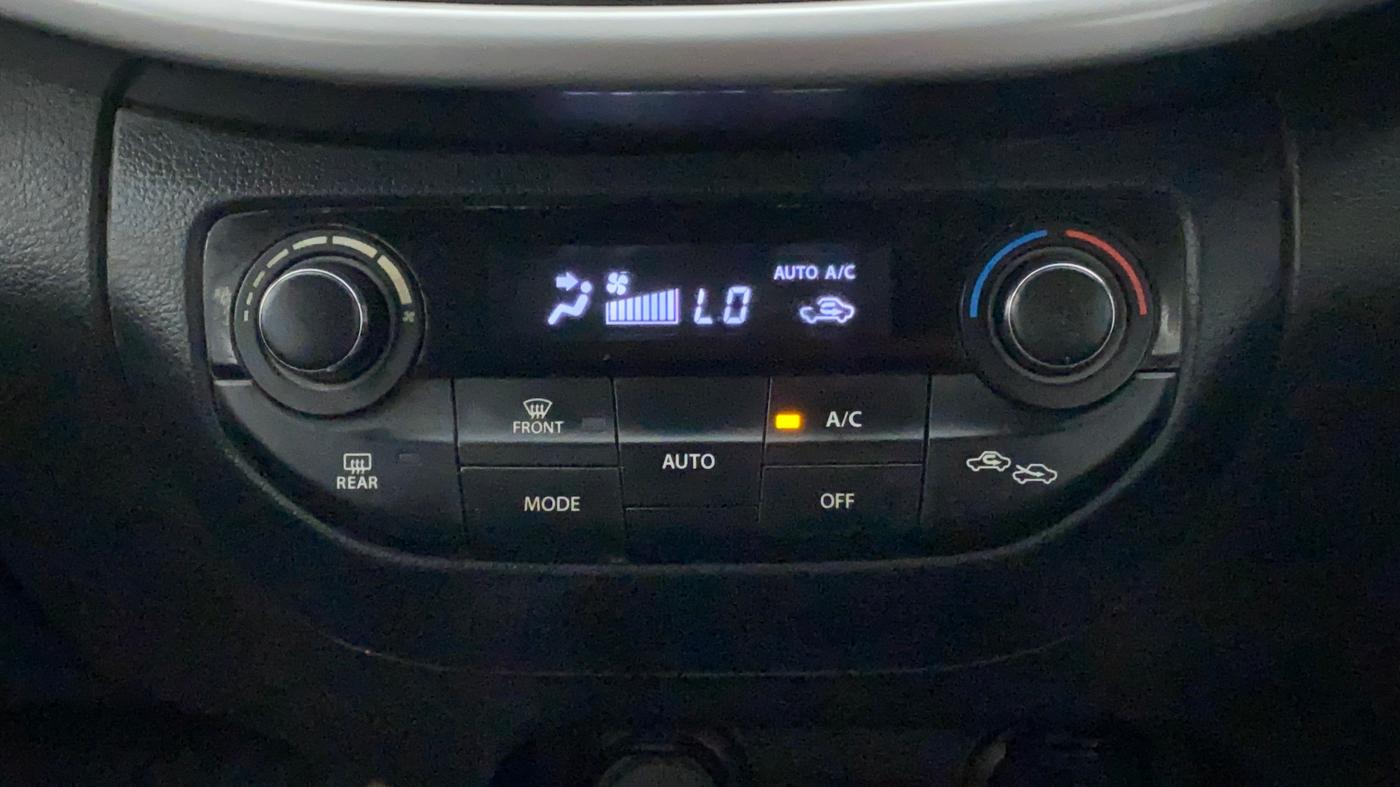 2019 Maruti XL6 ALPHA AT, Petrol, Automatic, 41,821 km, Automatic Climate Control