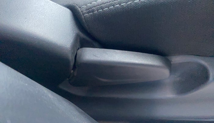 2018 Datsun Redi Go A, Petrol, Manual, 18,994 km, Driver Side Adjustment Panel