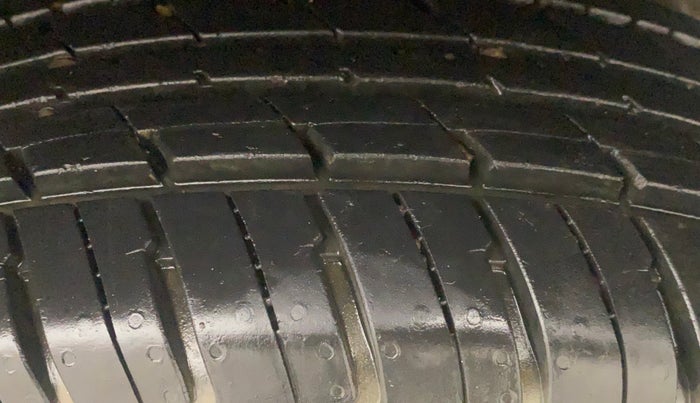 2018 Datsun Redi Go A, Petrol, Manual, 18,994 km, Left Rear Tyre Tread