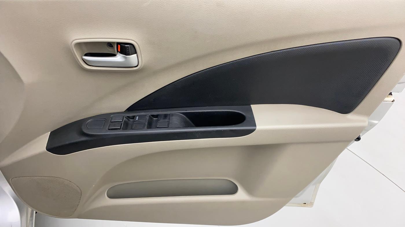 2016 Maruti Celerio VXI, Petrol, Manual, 77,370 km, Driver Side Door Panels Control