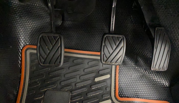 2021 Maruti S PRESSO VXI, Petrol, Manual, 1,39,679 km, Pedals