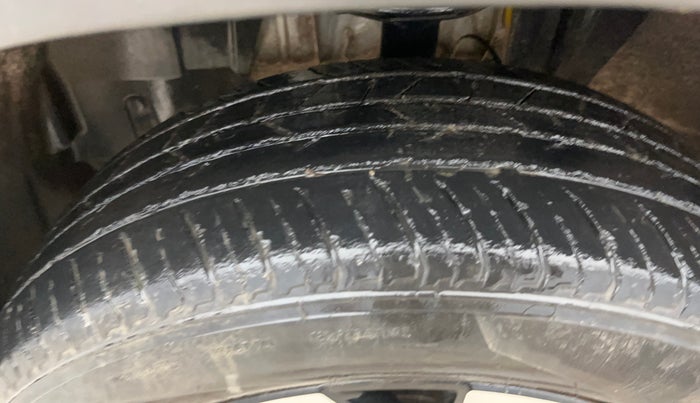 2022 Nissan MAGNITE XV MT, Petrol, Manual, 47,465 km, Left Front Tyre Tread