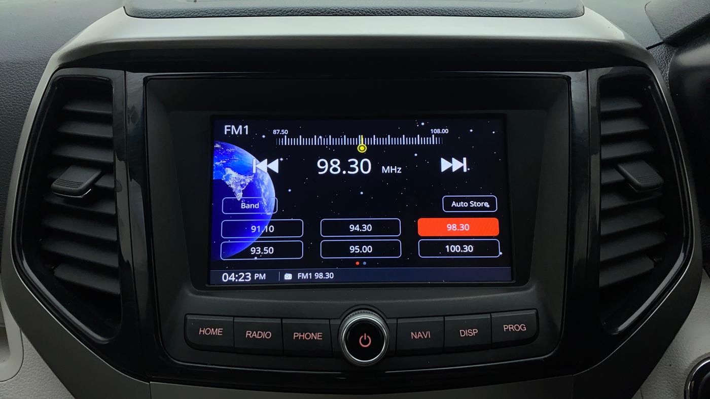 2021 Mahindra XUV300 1.2 W8 OPT, Petrol, Manual, 9,320 km, Infotainment System