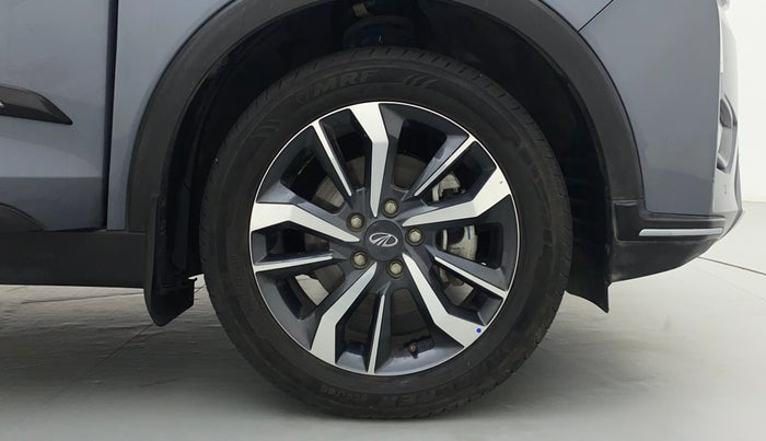 2021 Mahindra XUV300 1.2 W8 OPT, Petrol, Manual, 9,320 km, Right Front Wheel
