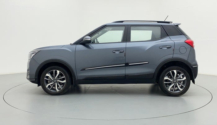 2021 Mahindra XUV300 1.2 W8 OPT, Petrol, Manual, 9,320 km, Left Side