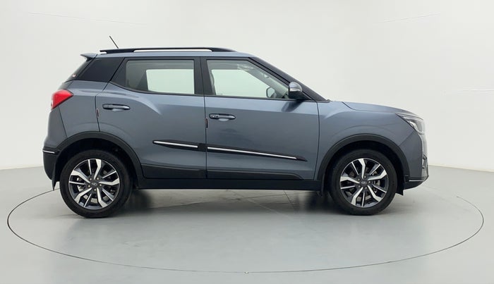 2021 Mahindra XUV300 1.2 W8 OPT, Petrol, Manual, 9,320 km, Right Side