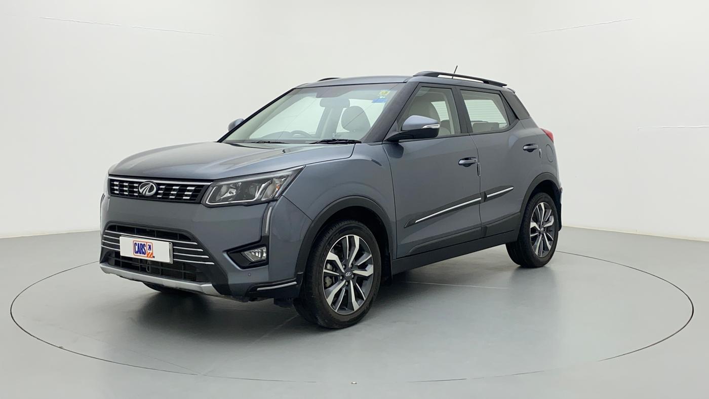 2021 Mahindra XUV300 1.2 W8 OPT, Petrol, Manual, 9,320 km, Left Front Diagonal