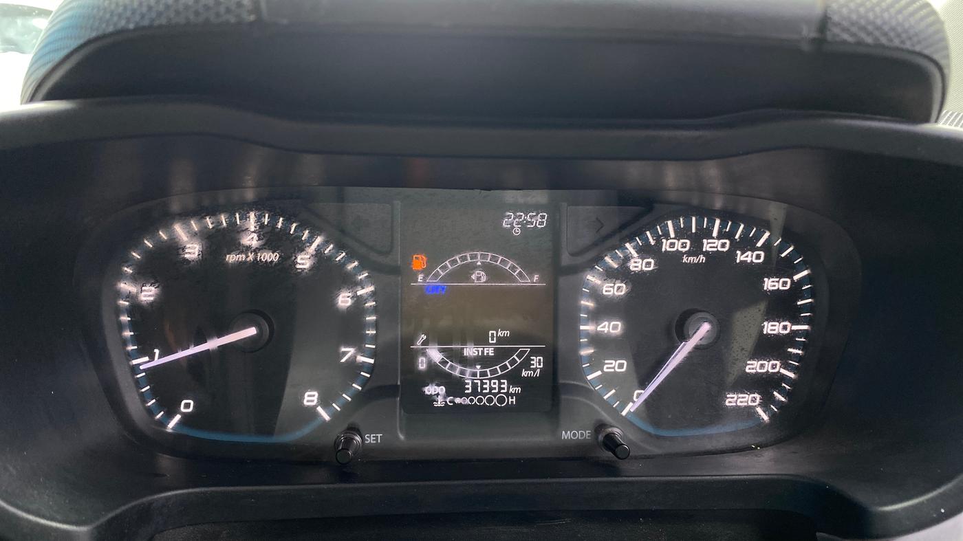 2021 Tata ALTROZ XM PLUS PETROL, Petrol, Manual, 37,474 km, Odometer Image