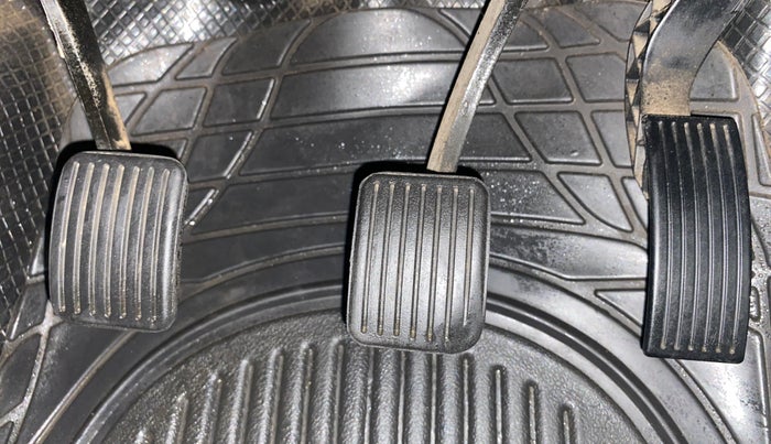 2015 Hyundai Grand i10 ASTA 1.1 CRDI, Diesel, Manual, 60,077 km, Pedals