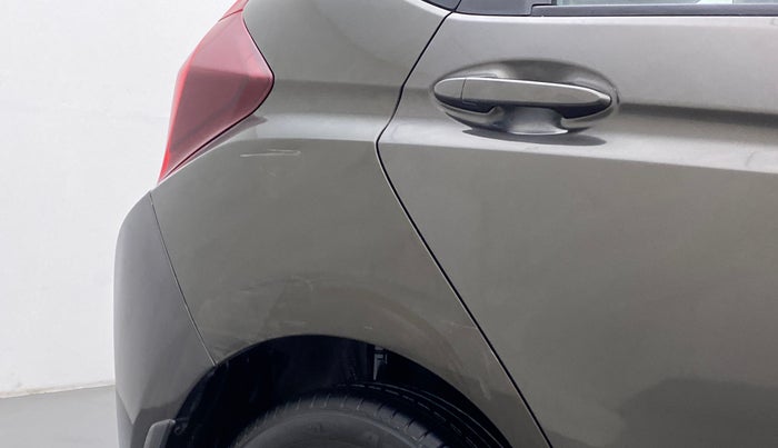 2017 Honda Jazz 1.2 V AT, Petrol, Automatic, 20,745 km, Right quarter panel - Minor scratches