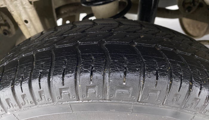 2014 Maruti Alto 800 LXI, Petrol, Manual, 59,475 km, Right Rear Tyre Tread