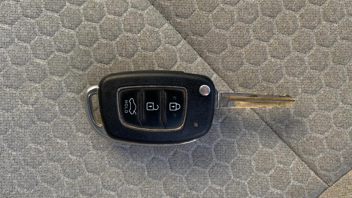 2021 Hyundai GRAND I10 NIOS MAGNA 1.2 KAPPA VTVT, Petrol, Manual, 35,843 km, Key Close Up