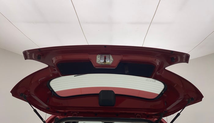 2018 Mahindra KUV 100 NXT K8 P 6 STR, Petrol, Manual, 9,342 km, Boot Door Open