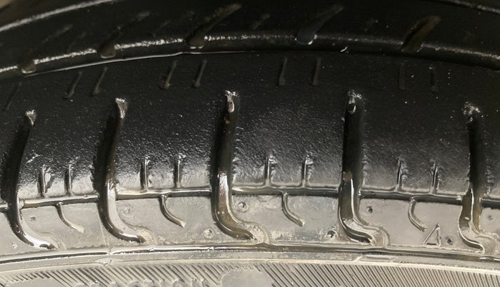 2019 Datsun Redi Go S 1.0, Petrol, Manual, 23,178 km, Right Front Tyre Tread