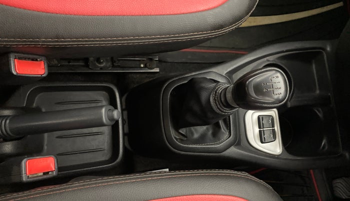 2019 Datsun Redi Go S 1.0, Petrol, Manual, 23,178 km, Gear Lever