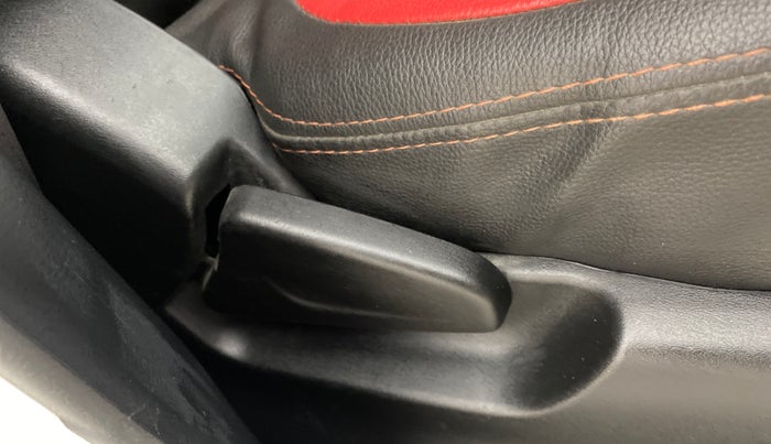 2019 Datsun Redi Go S 1.0, Petrol, Manual, 23,178 km, Driver Side Adjustment Panel