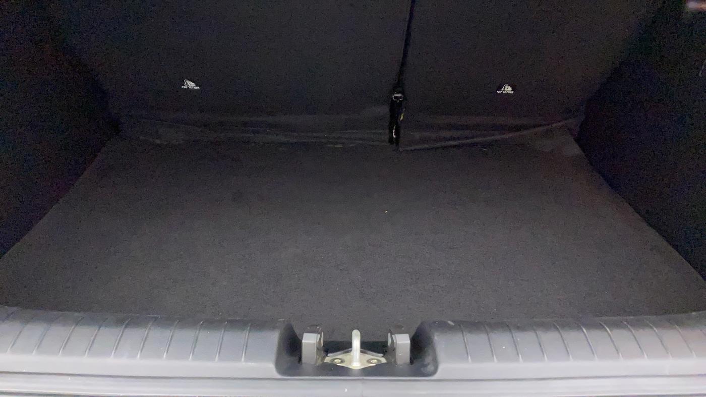 2019 Hyundai VENUE SX 1.0 (O) TURBO, Petrol, Manual, 16,383 km, Boot Inside