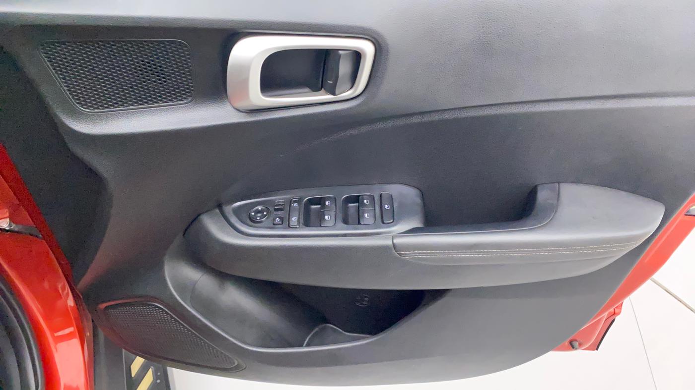 2019 Hyundai VENUE SX 1.0 (O) TURBO, Petrol, Manual, 16,383 km, Driver Side Door Panels Control