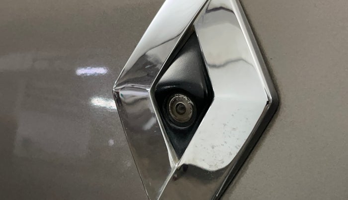 2018 Renault Kwid RXT 1.0 AMT (O), Petrol, Automatic, 19,064 km, Parking Camera
