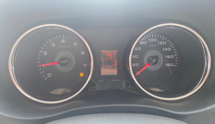 2017 Mahindra TUV300 T8, Diesel, Manual, 65,765 km, Odometer Image