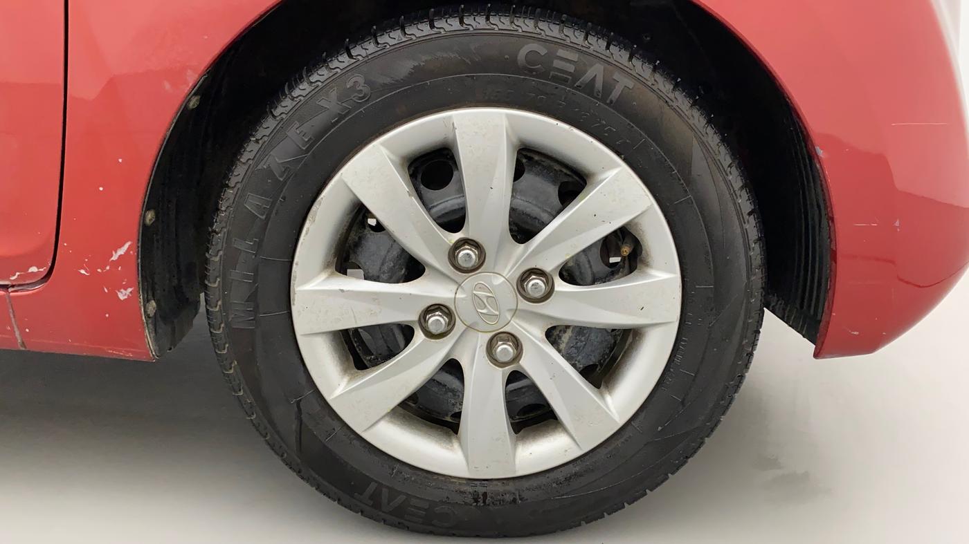 2011 Hyundai Eon SPORTZ, Petrol, Manual, 34,075 km, Right Front Wheel