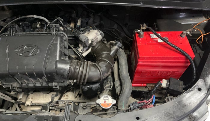 2014 Hyundai i10 SPORTZ 1.2, Petrol, Manual, 35,672 km, Engine View - Left