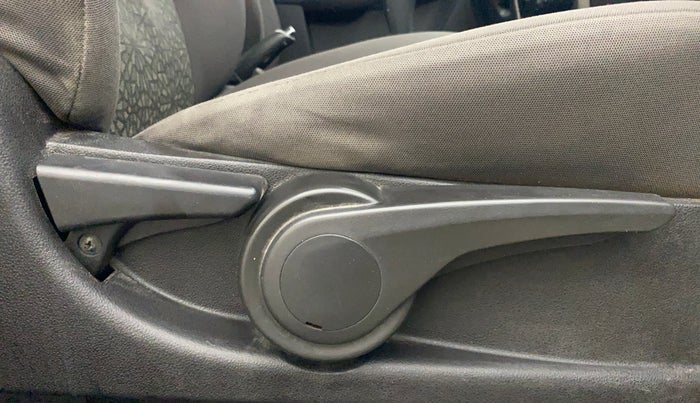 2014 Tata Zest XMS PETROL, Petrol, Manual, 76,499 km, Driver Side Adjustment Panel
