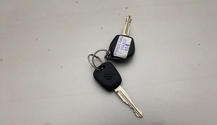 2022 Maruti S PRESSO VXI (O) CNG, CNG, Manual, 15,915 km, Key Close Up