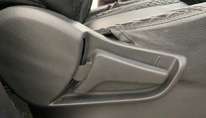 2022 Maruti S PRESSO VXI (O) CNG, CNG, Manual, 15,915 km, Driver Side Adjustment Panel