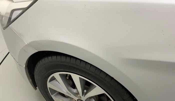 2015 Hyundai Verna FLUIDIC 4S 1.6 VTVT S(O), Petrol, Manual, 47,960 km, Left fender - Slightly dented