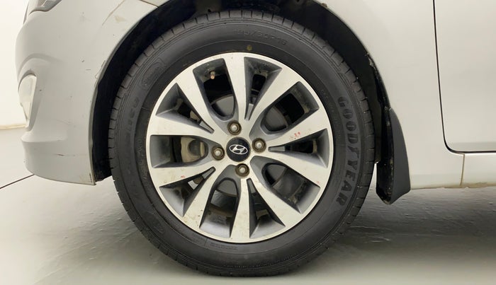 2015 Hyundai Verna FLUIDIC 4S 1.6 VTVT S(O), Petrol, Manual, 47,960 km, Left Front Wheel