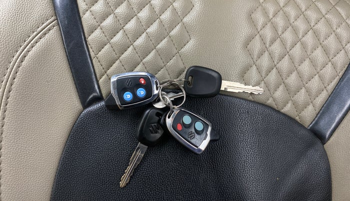 2019 Maruti Celerio VXI AMT, Petrol, Automatic, 77,335 km, Key Close Up