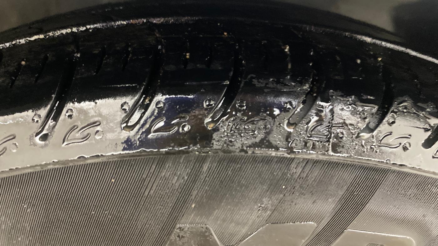 2019 Maruti Celerio VXI AMT, Petrol, Automatic, 77,335 km, Right Front Tyre Tread