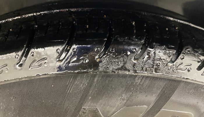 2019 Maruti Celerio VXI AMT, Petrol, Automatic, 77,335 km, Right Front Tyre Tread