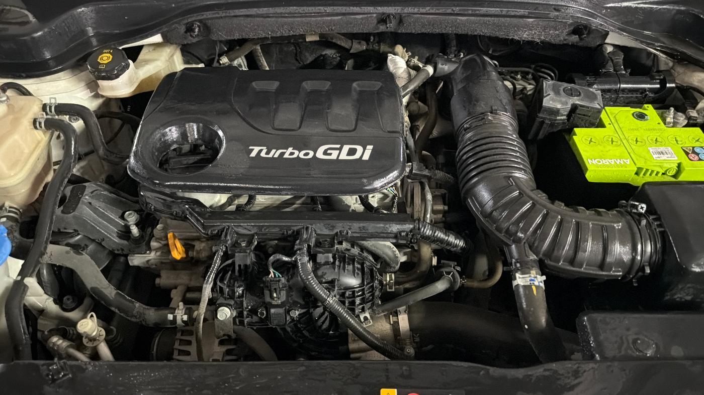 2021 KIA SONET GTX PLUS 1.0 IMT, Petrol, Manual, 35,391 km, Engine View