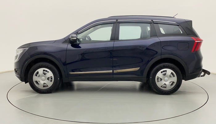 2022 Mahindra XUV700 MX P MT 5 STR, Petrol, Manual, 19,621 km, Left Side