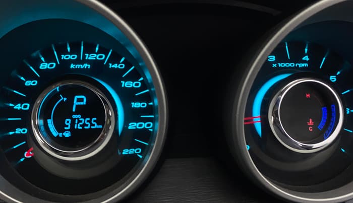 2016 Mahindra XUV500 W10 AWD AT, Diesel, Automatic, 91,250 km, Odometer Image
