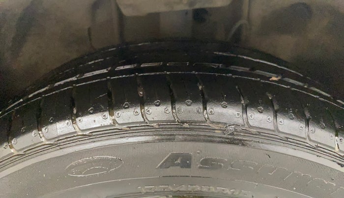 2018 Tata TIGOR XZA PETROL, Petrol, Automatic, 27,820 km, Right Front Tyre Tread