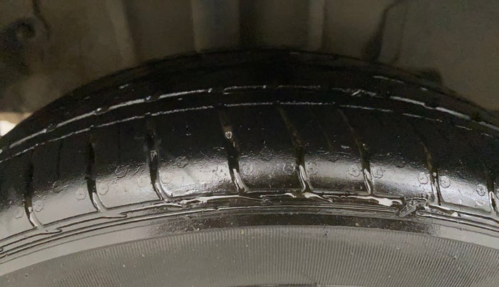 2018 Tata TIGOR XZA PETROL, Petrol, Automatic, 27,820 km, Right Rear Tyre Tread