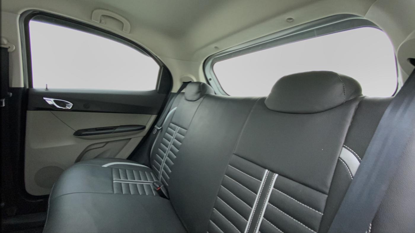 2018 Tata Tiago XZA 1.2 REVOTRON, CNG, Automatic, 33,229 km, Right Side Rear Door Cabin