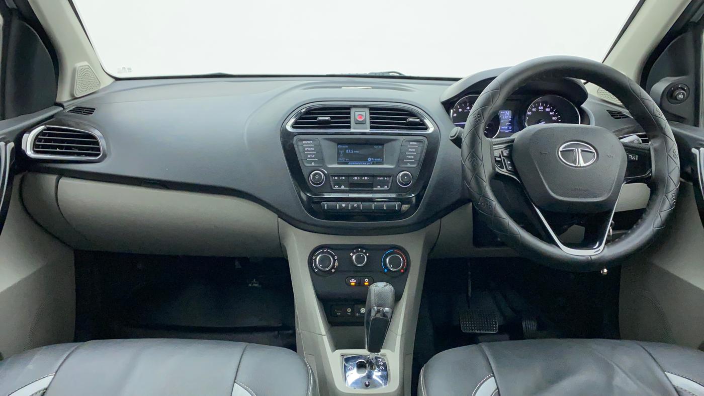2018 Tata Tiago XZA 1.2 REVOTRON, CNG, Automatic, 33,229 km, Dashboard