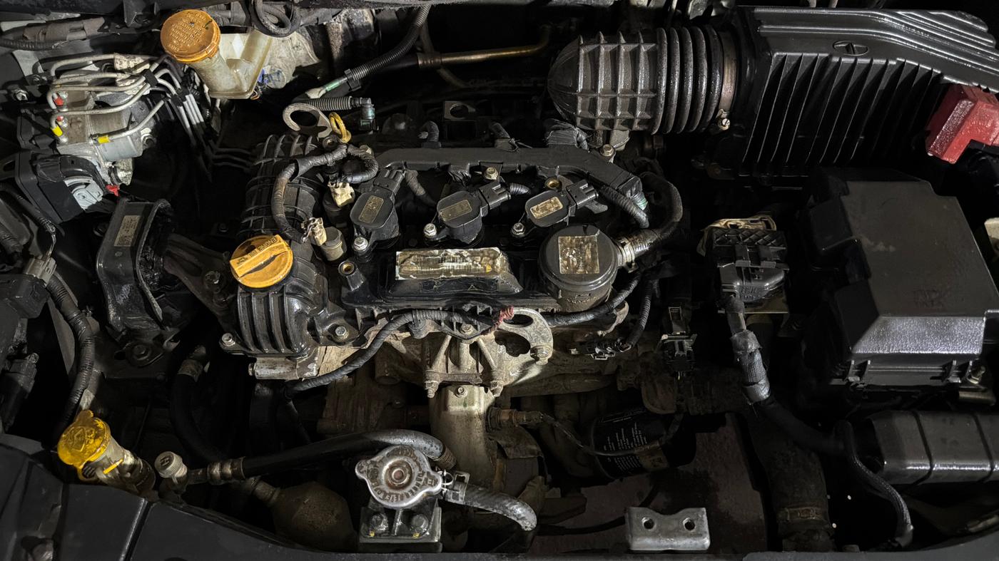 2022 Tata ALTROZ XZ PETROL, Petrol, Manual, 68,741 km, Engine View