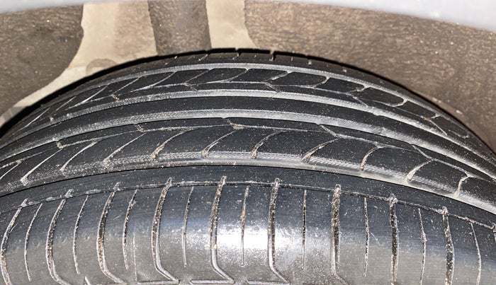 2018 Hyundai Creta E PLUS 1.6 PETROL, Petrol, Manual, 73,509 km, Right Rear Tyre Tread