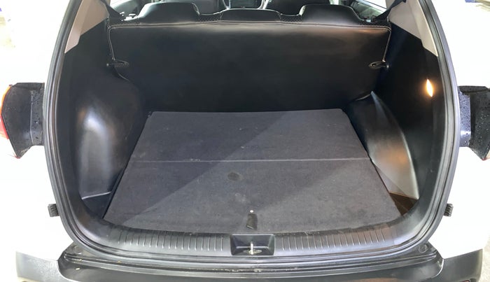 2018 Hyundai Creta E PLUS 1.6 PETROL, Petrol, Manual, 73,509 km, Boot Inside