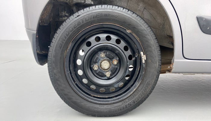 2013 Maruti Wagon R 1.0 VXI, Petrol, Manual, 69,361 km, Right Rear Wheel