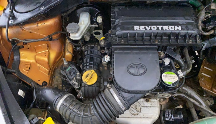 2016 Tata Tiago XT PETROL, Petrol, Manual, 60,689 km, Engine View - Right